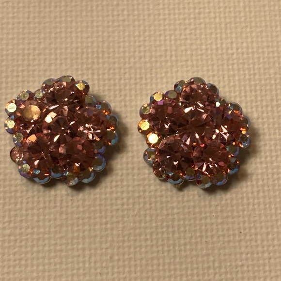 Lot of 5 pairs of rhinestone stud earrings - Picture 2 of 7
